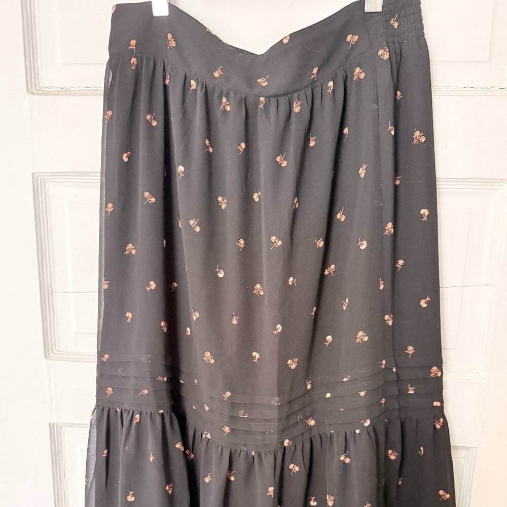 Madewell Black Floral Tiered Midi Skirt (Size XL)